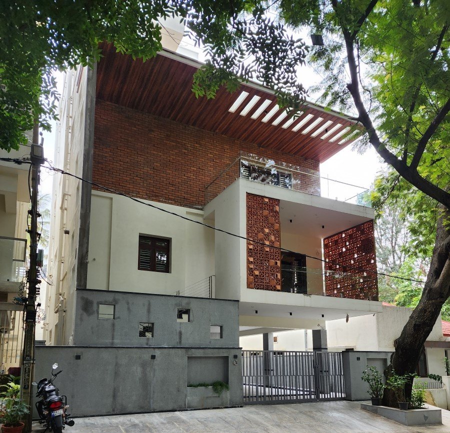 new-house-story-of-2-different-clients-from-bangalore-architects