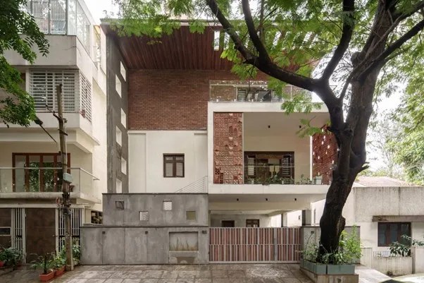 A contemporary-vernacular style exploring natural textures